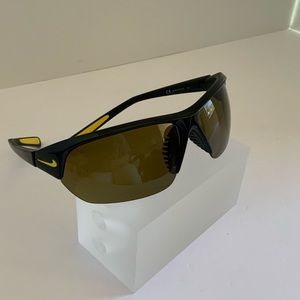 Nike Skylon Ace Black Sunglass NWT